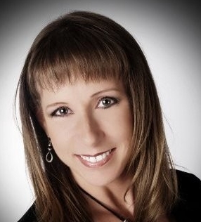 Deanna Alaniz Deanna Alaniz Photo